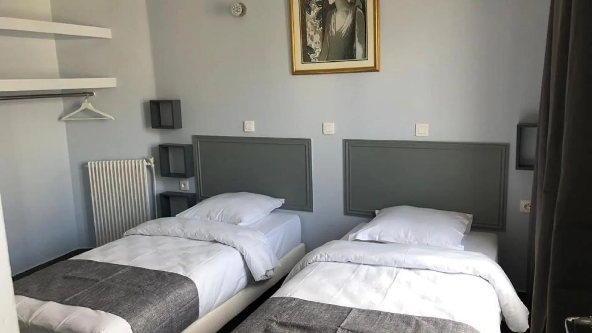 Clauzel Hotel